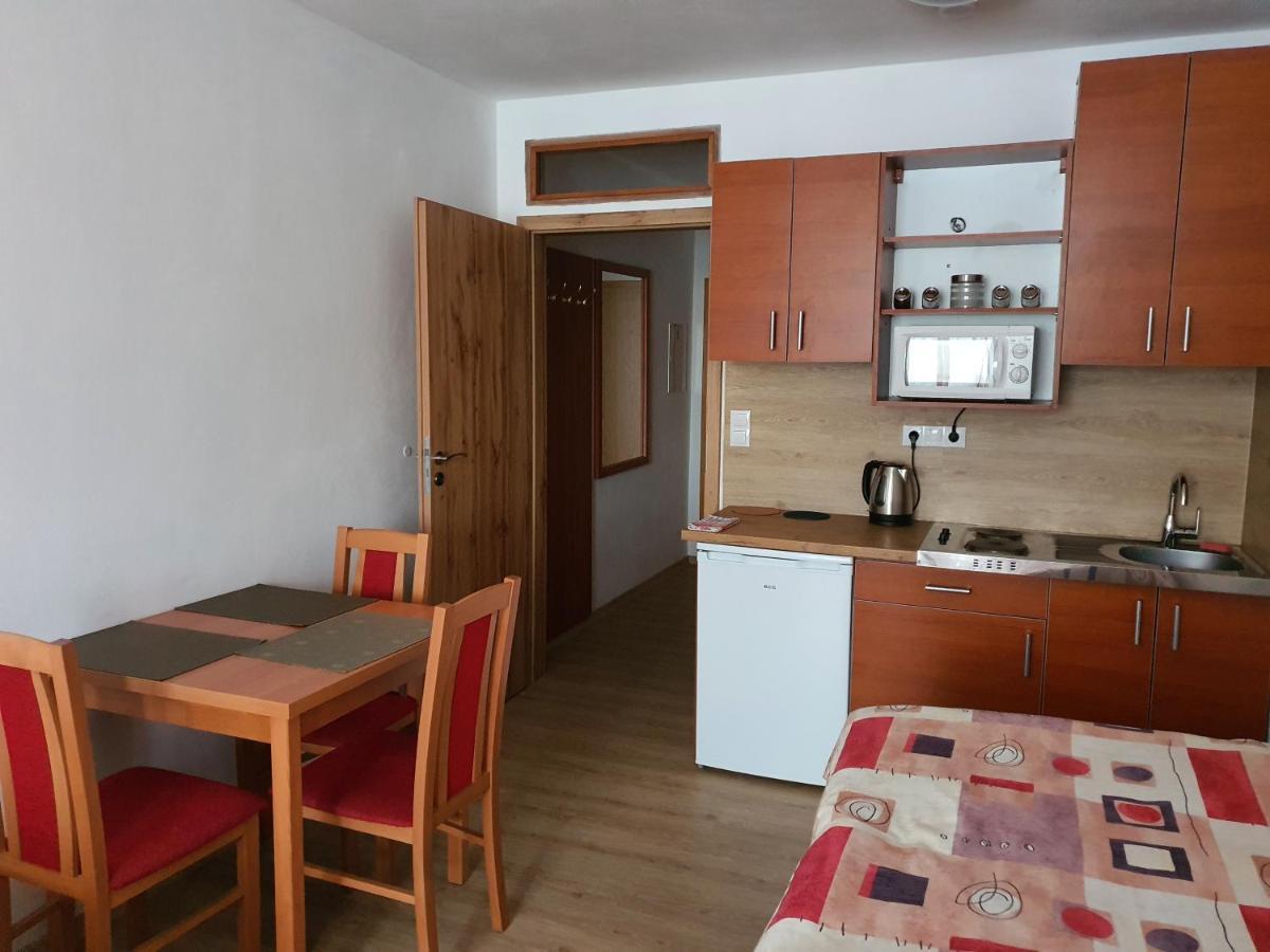 Penzion U Buba Ostrov nad Oslavou Extérieur photo
